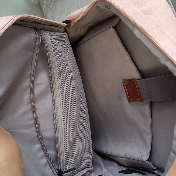 Pink Backpack - Picture 4 of 6